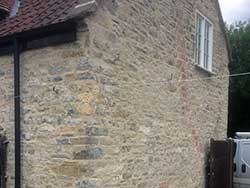 Lime mortar repoint to Grade II listed farmhouse.